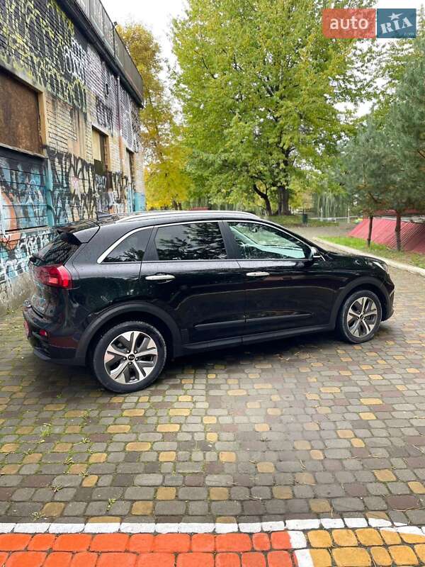 Позашляховик / Кросовер Kia Niro 2020 в Луцьку фото 10 Позашляховик / Кросовер Kia Niro 2020 в Луцьку