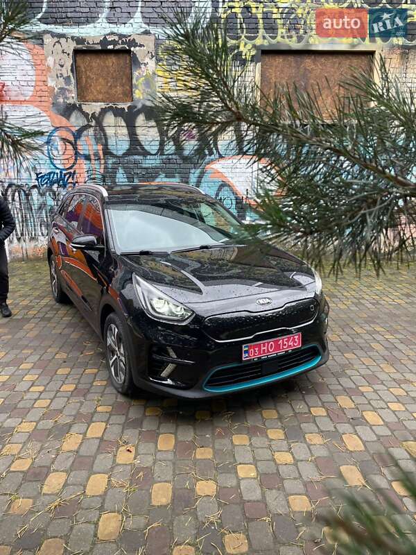 Позашляховик / Кросовер Kia Niro 2020 в Луцьку фото Позашляховик / Кросовер Kia Niro 2020 в Луцьку