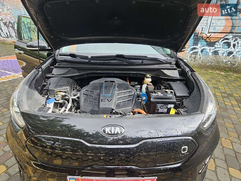 Позашляховик / Кросовер Kia Niro 2020 в Луцьку фото 55 Позашляховик / Кросовер Kia Niro 2020 в Луцьку