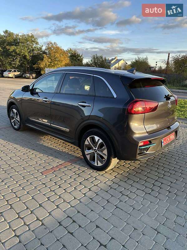 Позашляховик / Кросовер Kia Niro 2020 в Львові