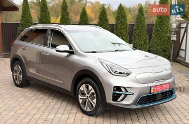 Внедорожник / Кроссовер Kia Niro 2022 в 