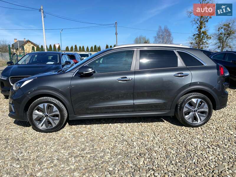 Внедорожник / Кроссовер Kia Niro 2020 в Львове