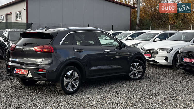 Внедорожник / Кроссовер Kia Niro 2020 в Львове