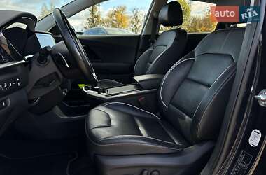 Внедорожник / Кроссовер Kia Niro 2021 в 