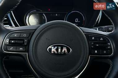 Внедорожник / Кроссовер Kia Niro 2021 в 