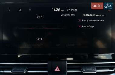 Внедорожник / Кроссовер Kia Niro 2021 в 