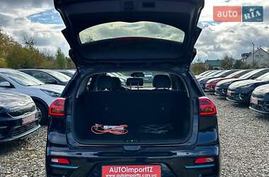 Внедорожник / Кроссовер Kia Niro 2021 в 
