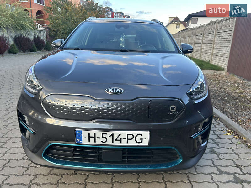 Внедорожник / Кроссовер Kia Niro 2020 в Хмельницком