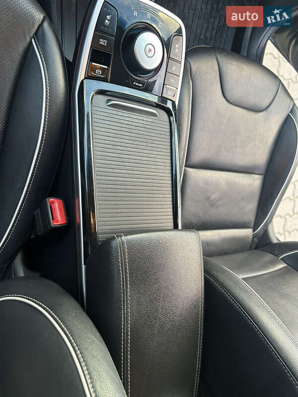 Внедорожник / Кроссовер Kia Niro 2020 в Хмельницком