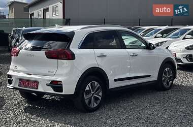 Внедорожник / Кроссовер Kia Niro 2022 в 
