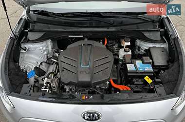 Внедорожник / Кроссовер Kia Niro 2019 в 