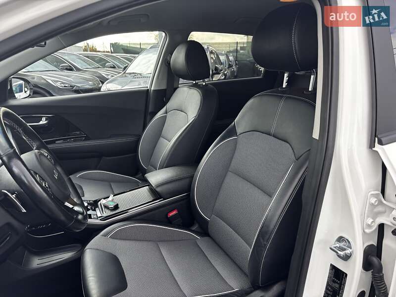 Внедорожник / Кроссовер Kia Niro 2022 в Львове