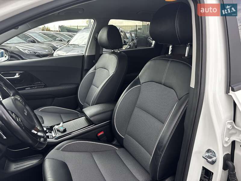 Внедорожник / Кроссовер Kia Niro 2022 в Львове