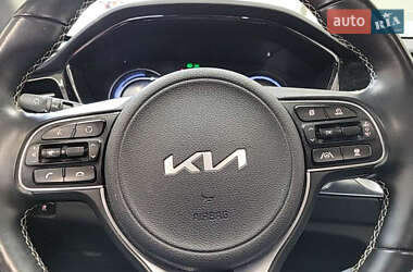 Внедорожник / Кроссовер Kia Niro 2022 в 