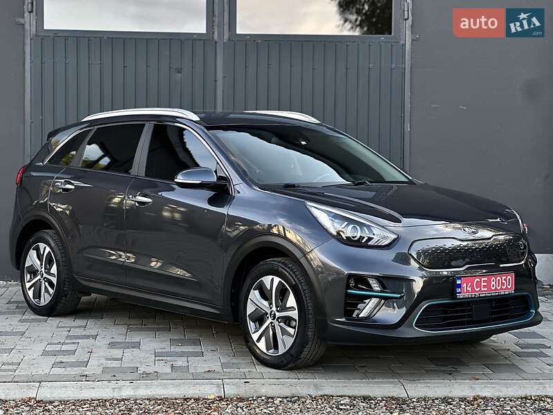 Позашляховик / Кросовер Kia Niro 2020 в Івано-Франківську