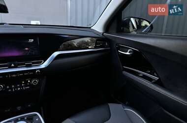 Внедорожник / Кроссовер Kia Niro 2020 в 