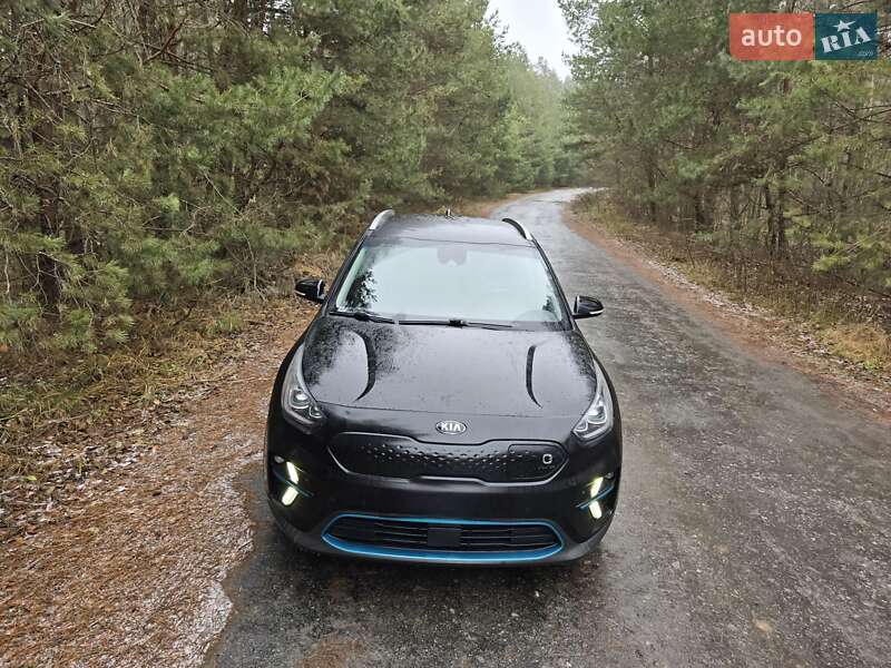 Внедорожник / Кроссовер Kia Niro 2020 в 