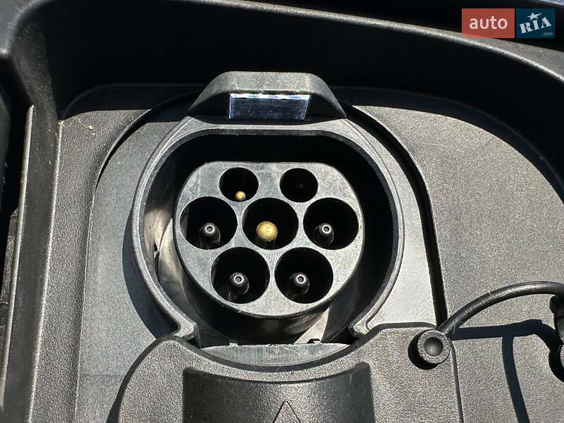 Позашляховик / Кросовер Kia Niro 2020 в Львові