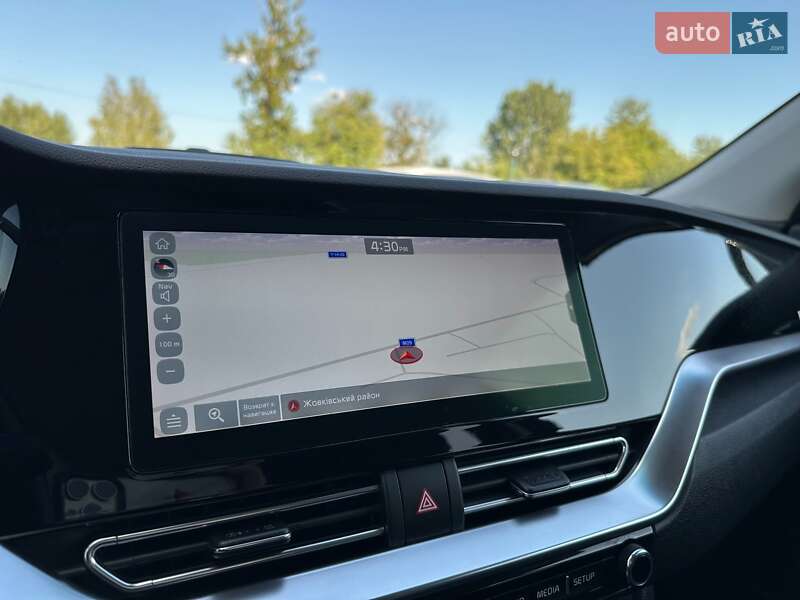 Позашляховик / Кросовер Kia Niro 2020 в Львові