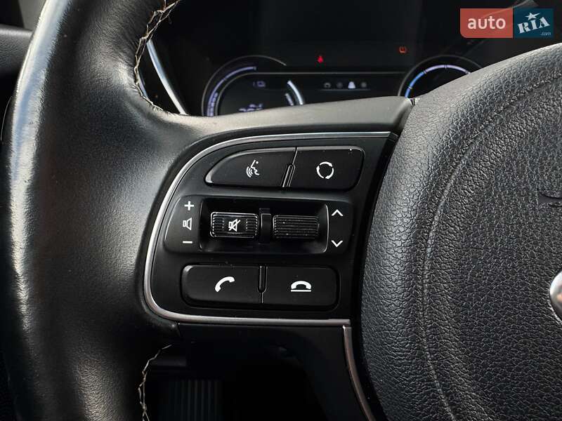 Позашляховик / Кросовер Kia Niro 2020 в Львові фото 9 Позашляховик / Кросовер Kia Niro 2020 в Львові