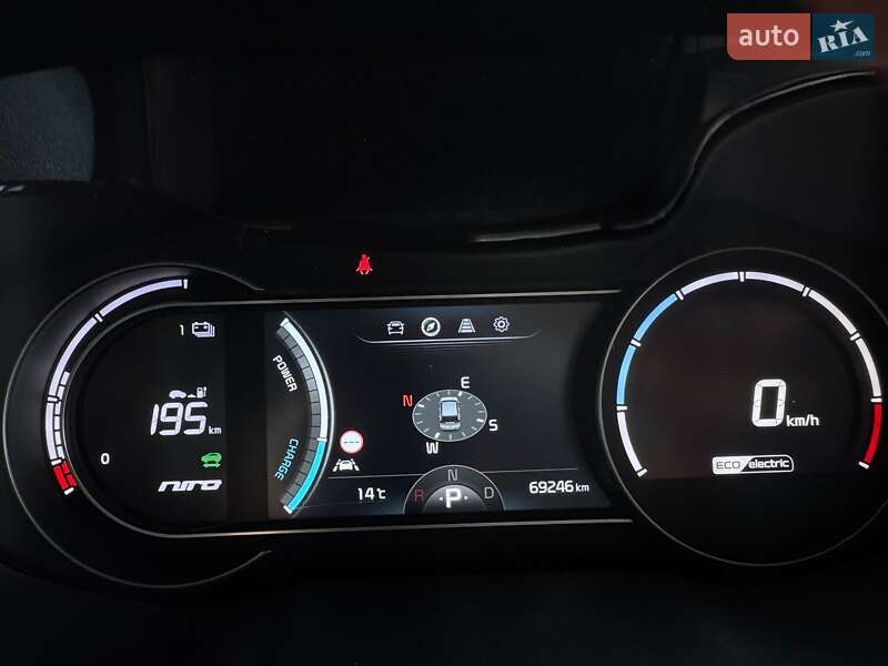 Позашляховик / Кросовер Kia Niro 2020 в Львові фото 49 Позашляховик / Кросовер Kia Niro 2020 в Львові