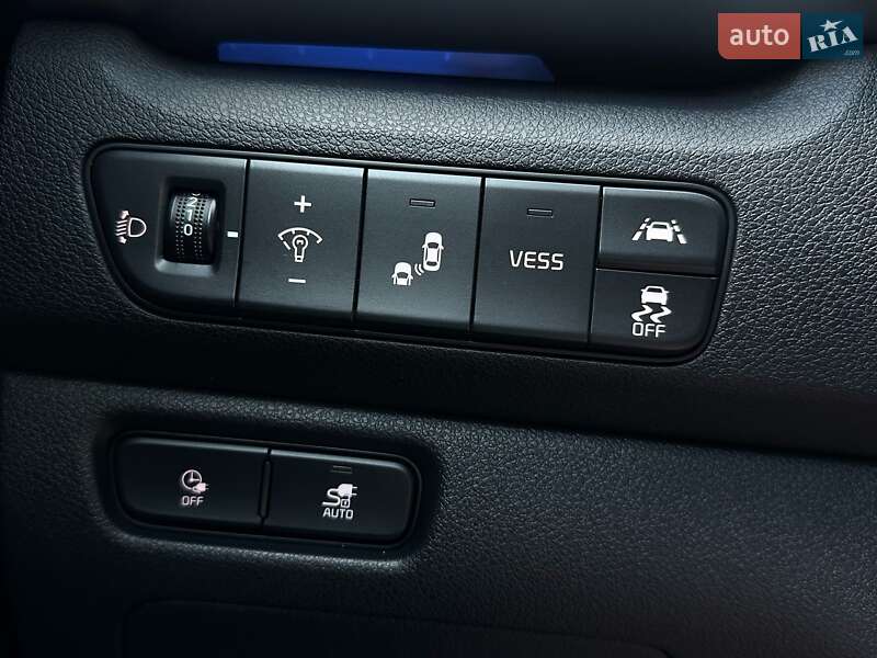 Внедорожник / Кроссовер Kia Niro 2020 в Львове фото 6 Внедорожник / Кроссовер Kia Niro 2020 в Львове