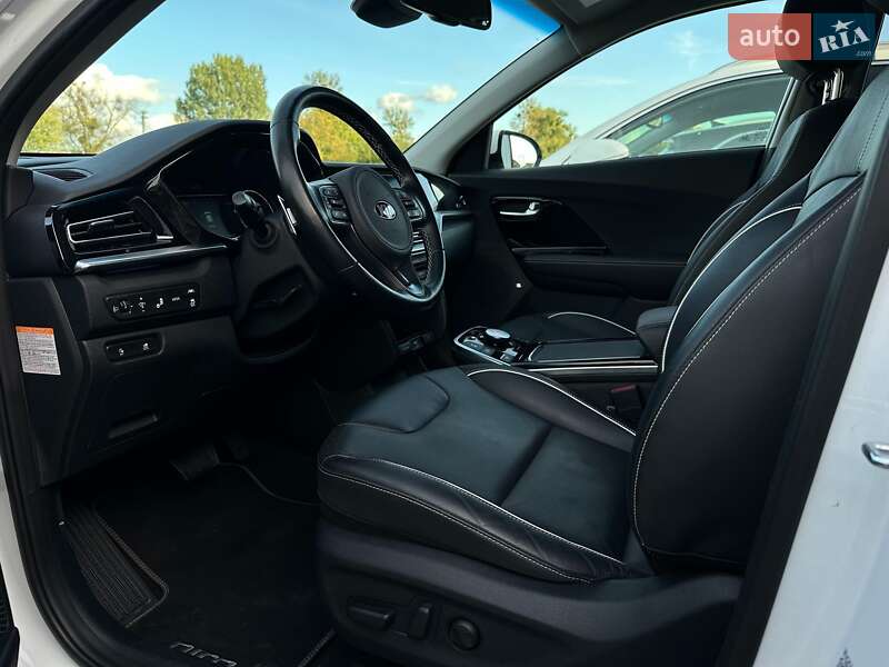 Внедорожник / Кроссовер Kia Niro 2020 в Львове фото 30 Внедорожник / Кроссовер Kia Niro 2020 в Львове