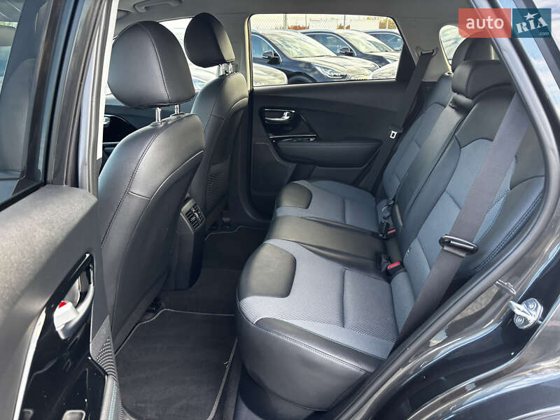 Внедорожник / Кроссовер Kia Niro 2021 в Львове