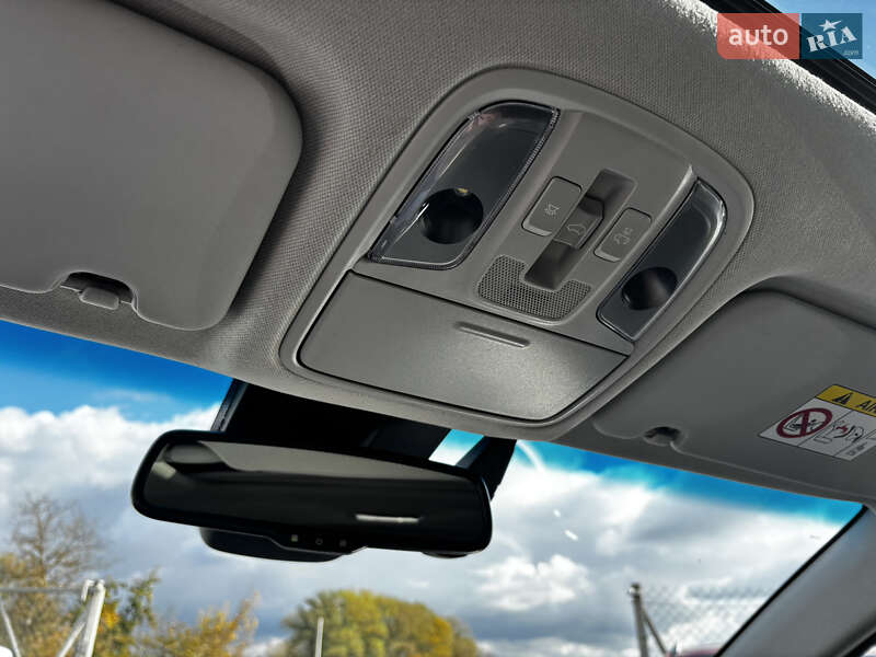 Позашляховик / Кросовер Kia Niro 2020 в Львові фото 26 Позашляховик / Кросовер Kia Niro 2020 в Львові