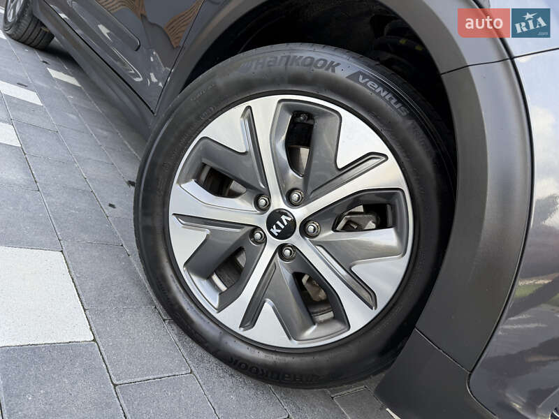 Позашляховик / Кросовер Kia Niro 2020 в Трускавці