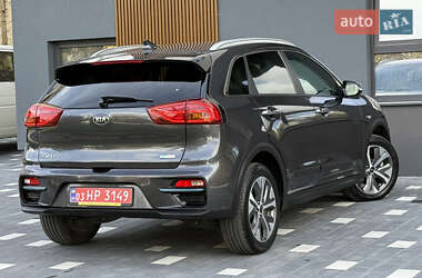 Позашляховик / Кросовер Kia Niro 2020 в  фото 39 Позашляховик / Кросовер Kia Niro 2020 в