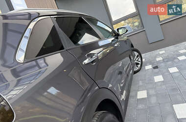 Позашляховик / Кросовер Kia Niro 2020 в  фото 43 Позашляховик / Кросовер Kia Niro 2020 в