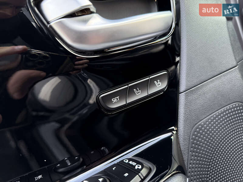 Позашляховик / Кросовер Kia Niro 2020 в Трускавці