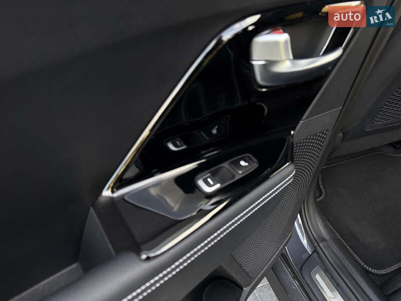 Позашляховик / Кросовер Kia Niro 2020 в Трускавці