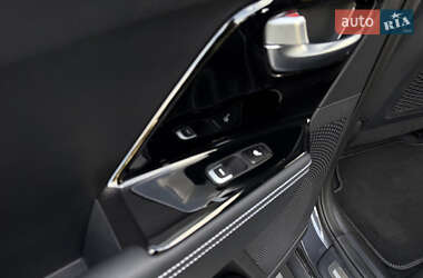 Позашляховик / Кросовер Kia Niro 2020 в  фото 60 Позашляховик / Кросовер Kia Niro 2020 в