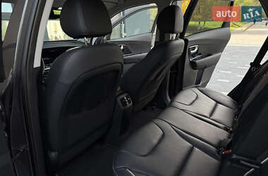 Позашляховик / Кросовер Kia Niro 2020 в  фото 61 Позашляховик / Кросовер Kia Niro 2020 в