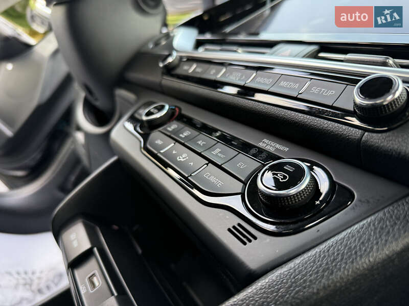 Позашляховик / Кросовер Kia Niro 2020 в Трускавці