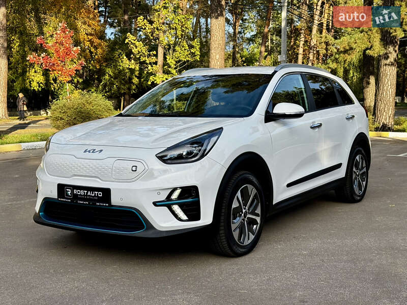 Внедорожник / Кроссовер Kia Niro 2022 в Киеве
