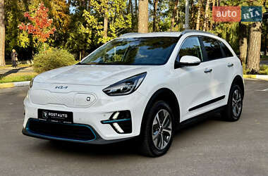 Внедорожник / Кроссовер Kia Niro 2022 в 
