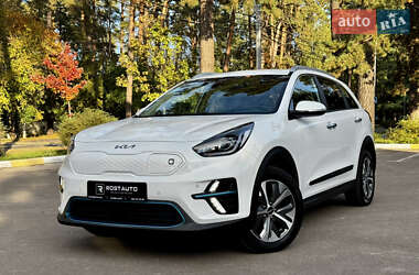 Внедорожник / Кроссовер Kia Niro 2022 в 