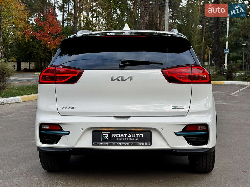 Внедорожник / Кроссовер Kia Niro 2022 в Киеве