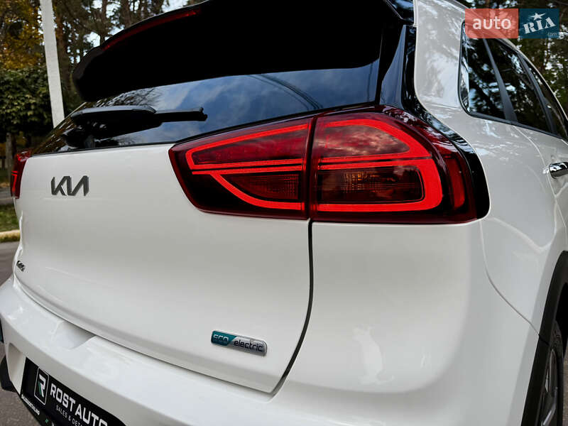 Внедорожник / Кроссовер Kia Niro 2022 в Киеве