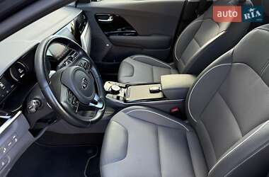 Позашляховик / Кросовер Kia Niro 2020 в  фото 21 Позашляховик / Кросовер Kia Niro 2020 в