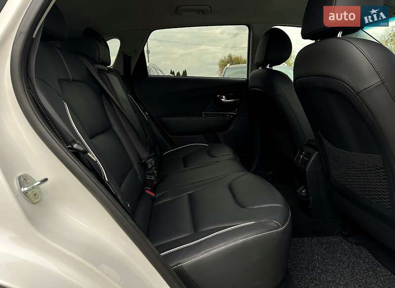 Внедорожник / Кроссовер Kia Niro 2021 в Львове