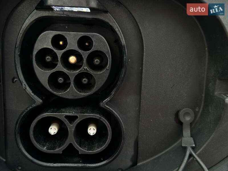 Позашляховик / Кросовер Kia Niro 2021 в Львові