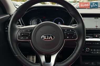 Внедорожник / Кроссовер Kia Niro 2021 в 