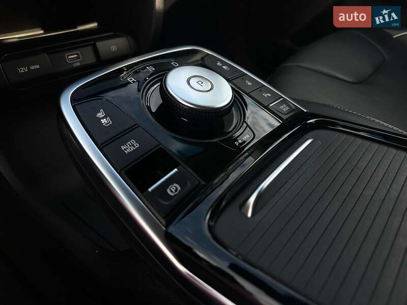 Позашляховик / Кросовер Kia Niro 2021 в Львові