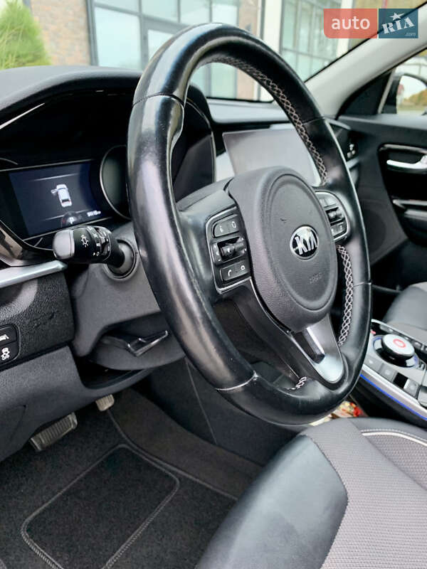 Позашляховик / Кросовер Kia Niro 2021 в Тернополі