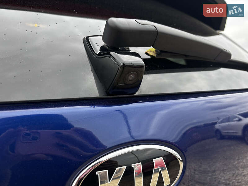 Позашляховик / Кросовер Kia Niro 2020 в Львові фото 10 Позашляховик / Кросовер Kia Niro 2020 в Львові