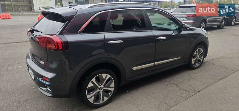 Позашляховик / Кросовер Kia Niro 2021 в Києві